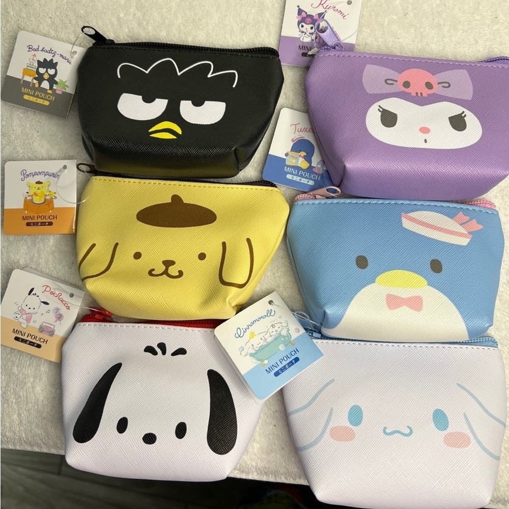 NEW Sanrio pouches 6 piece set